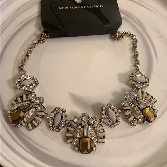 New York and Co. Statement Necklace - NWT - Picture 1 of 4